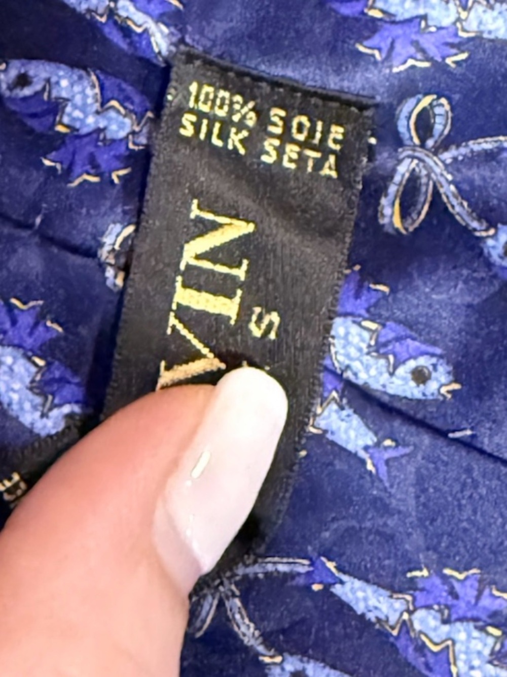 Lanvin Paris Vintage Silk Tie Navy Novelty Fish Print Made in France 80s - Picture 5 of 6